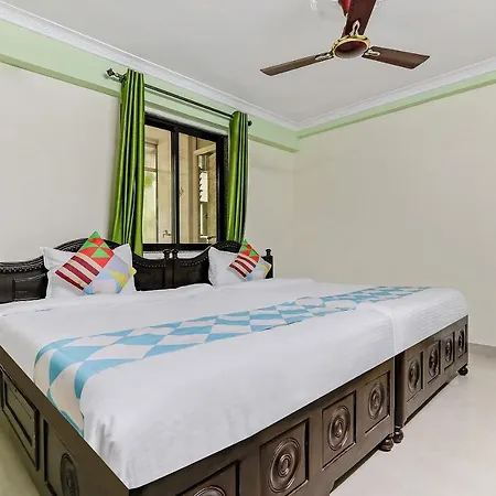 Oyo Beautiful Studio'S Near Immaculate Conception Church